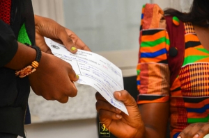 D&eacute;chargement des moustiquaires ASF &agrave; Lubumbashi apr&egrave;s d&eacute;douanement