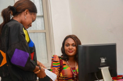 Paiement au comptant d&rsquo;une facture de d&eacute;douanement et la satisfaction de la cliente fond&eacute;e sur un co&ucirc;t tr&egrave;s abordable